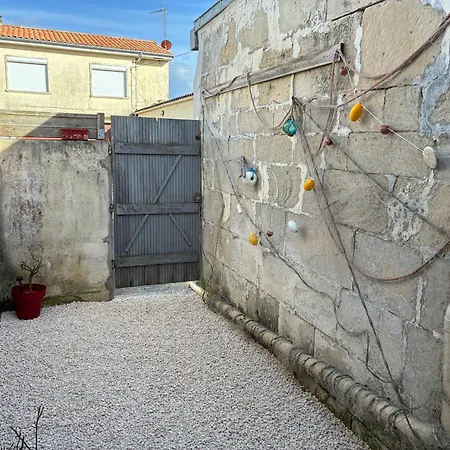 度假居 Le Refuge Loti - 200m De La 帕克斯港